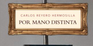 por mano distinta